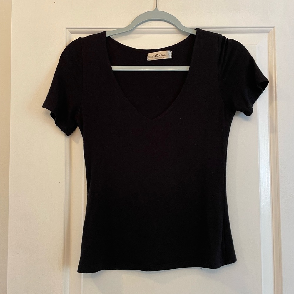 Black Crop Tee